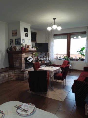 Eladó családi ház, Szirmabesenyőn 85 M Ft, 2 szobás