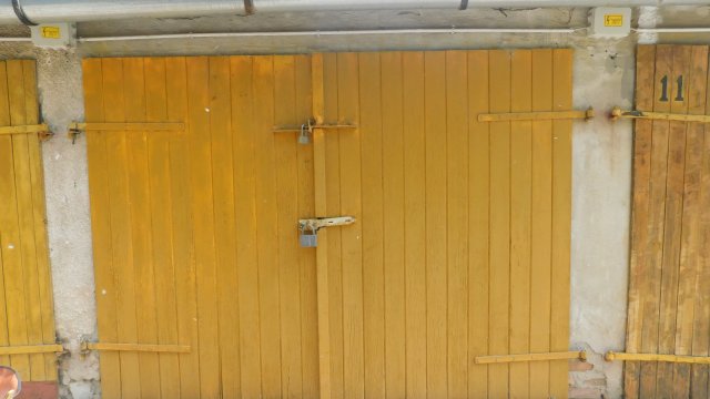 Eladó garázs, Szegeden, Fésű utcában 7.85 M Ft
