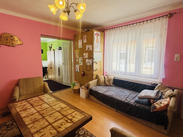 Eladó családi ház, Cegléden 36.99 M Ft, 3 szobás