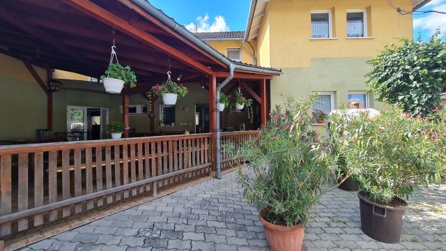 Eladó ipari ingatlan, Pakson 580 M Ft / költözzbe.hu