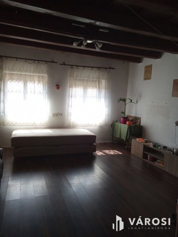 Eladó családi ház, Bükön 28.9 M Ft, 2 szobás