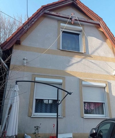 Eladó családi ház, Kulcson 43.8 M Ft, 2+1 szobás