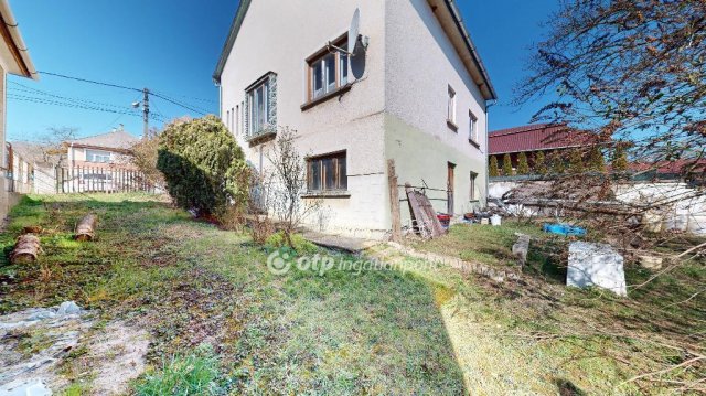 Eladó családi ház, Szerencsen 29.5 M Ft, 3 szobás