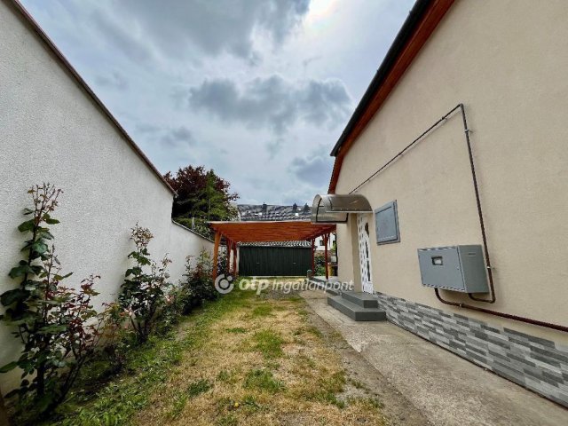 Eladó családi ház, Nyíregyházán 77 M Ft, 2 szobás