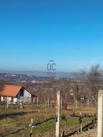 Eladó családi ház, Kőröshegyen 28.9 M Ft, 2 szobás