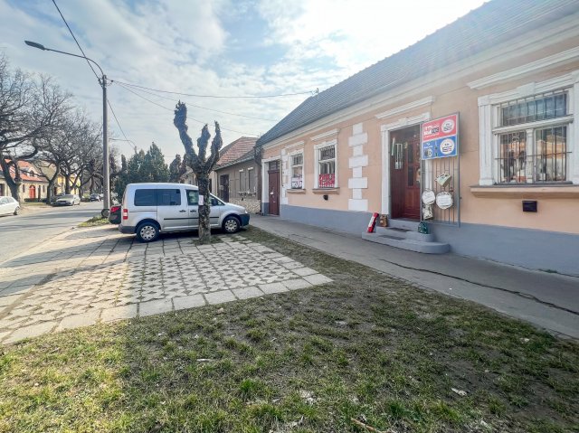 Eladó téglalakás, Vácon, Brusznyai Árpád utcában 37 M Ft