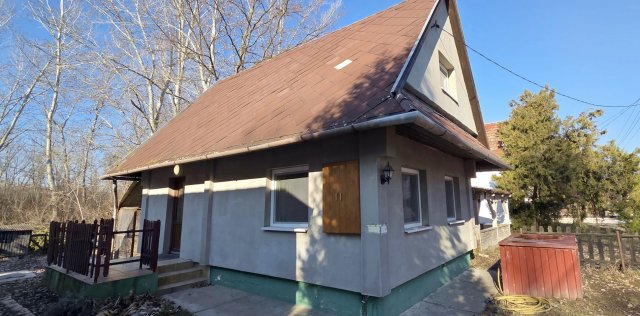 Eladó nyaraló, Érsekcsanádon 17.75 M Ft, 3 szobás