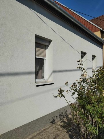 Eladó családi ház, Győrött 78.8 M Ft, 3 szobás