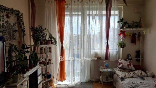 Eladó panellakás, Budapesten, XXI. kerületben 38 M Ft, 1+1 szobás