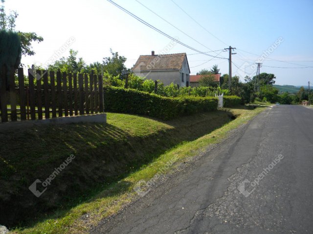 Eladó telek, Zalaegerszegen 6.9 M Ft / költözzbe.hu