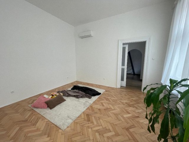 Eladó téglalakás, Budapesten, VIII. kerületben 64.8 M Ft