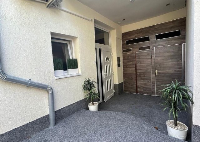 Eladó családi ház, Budapesten, XX. kerületben 55.9 M Ft