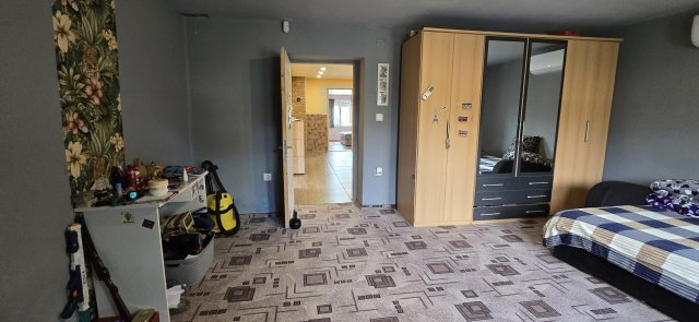Eladó családi ház, Lepsényben 34.9 M Ft, 2 szobás