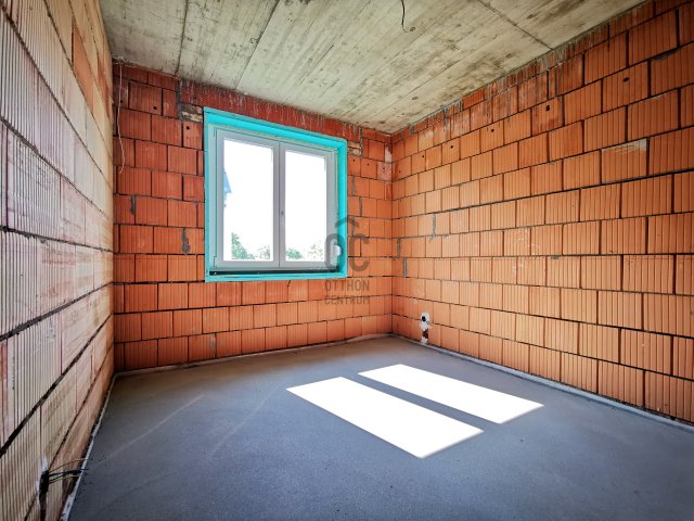 Eladó családi ház, Székesfehérvárott 114.99 M Ft, 5 szobás