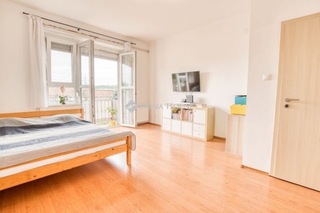 Eladó téglalakás, Budapesten, XI. kerületben 89.9 M Ft, 3 szobás