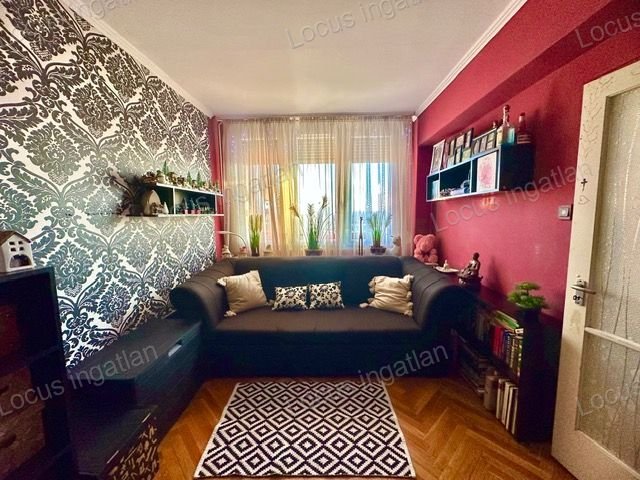 Eladó téglalakás, Törökszentmiklóson 27.9 M Ft, 2 szobás