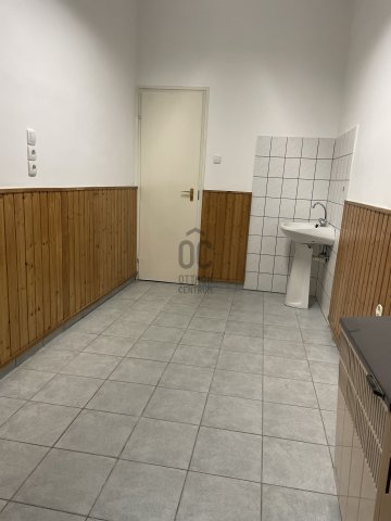 Eladó üzlethelyiség, Abonyban 59.9 M Ft / költözzbe.hu