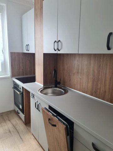 Kiadó panellakás, albérlet, Miskolcon 140 E Ft / hó, 1+1 szobás