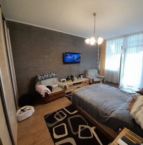 Eladó panellakás, Egerben 36.5 M Ft, 2 szobás
