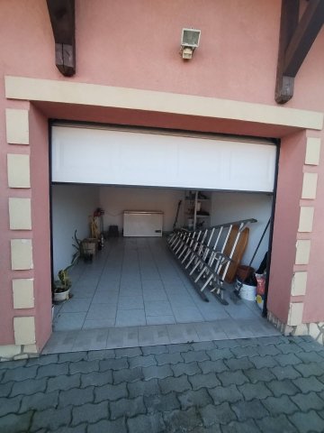 Eladó családi ház, Tárnokon 109.9 M Ft, 4 szobás