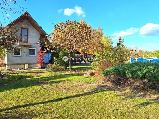 Eladó családi ház, Kecskeméten 35 M Ft, 2 szobás
