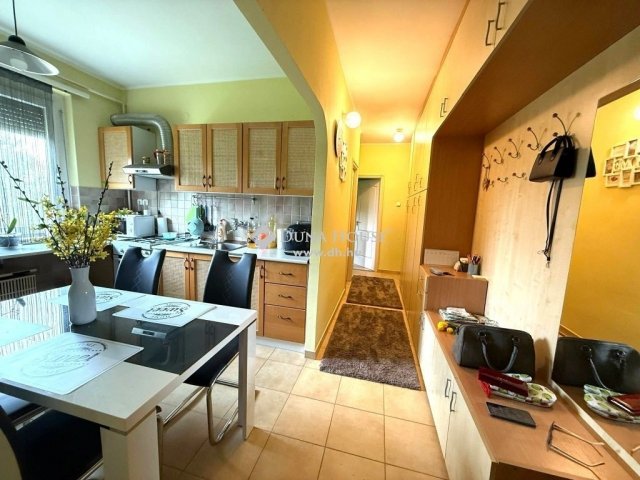 Eladó téglalakás, Lajosmizsén 41.9 M Ft, 3 szobás