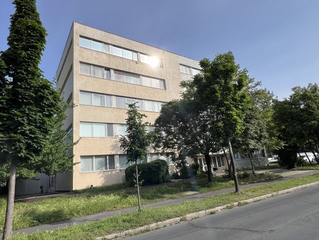 Kiadó iroda, Győrött 160 E Ft / hó / költözzbe.hu