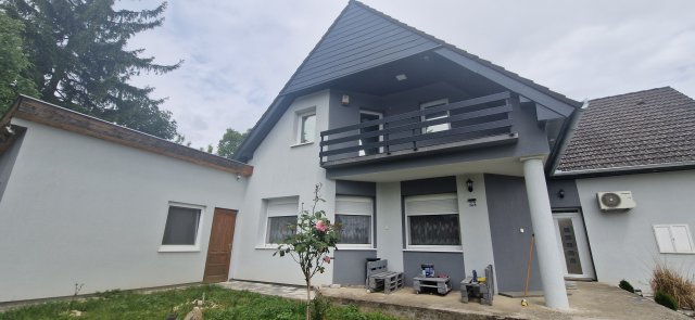 Eladó családi ház, Öreglakon 74.9 M Ft, 4 szobás