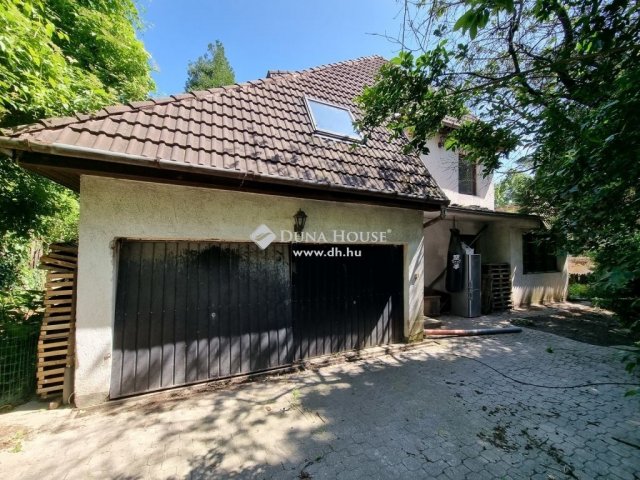 Eladó családi ház, Budakeszin 189 M Ft, 1 szobás
