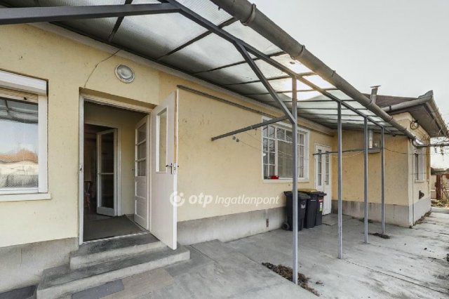 Eladó családi ház, Mezőkövesden 35 M Ft, 3 szobás
