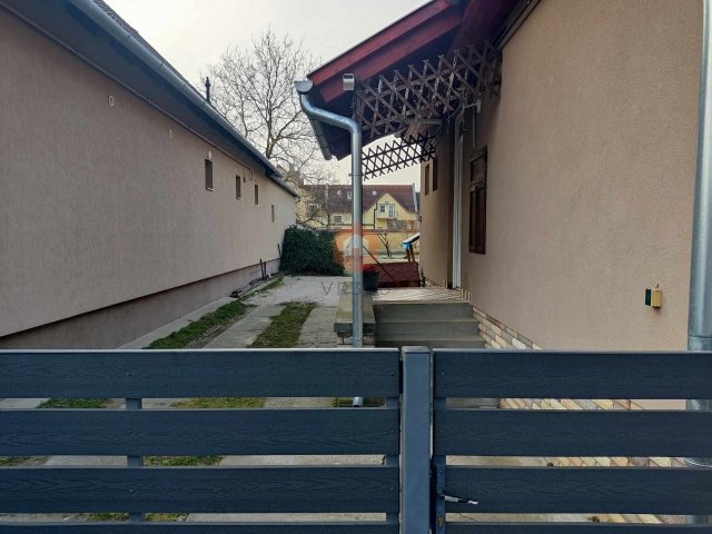 Eladó családi ház, Harkányban 59 M Ft, 4 szobás