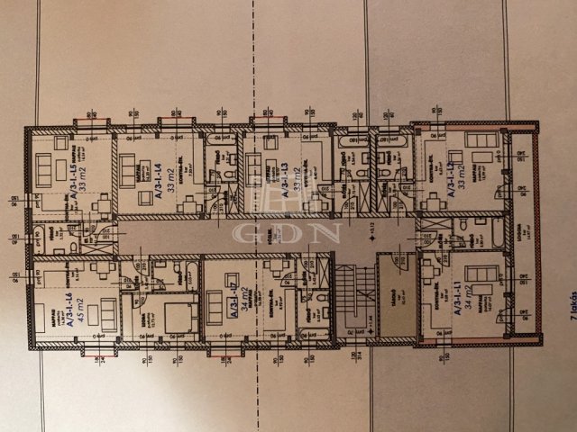 Eladó téglalakás, Komáromban 24.99 M Ft, 1 szobás