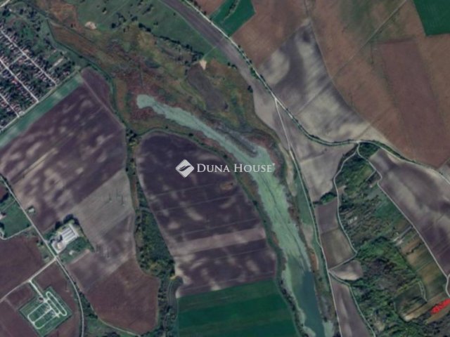 Eladó telek, Bicskén 1.6 M Ft / költözzbe.hu