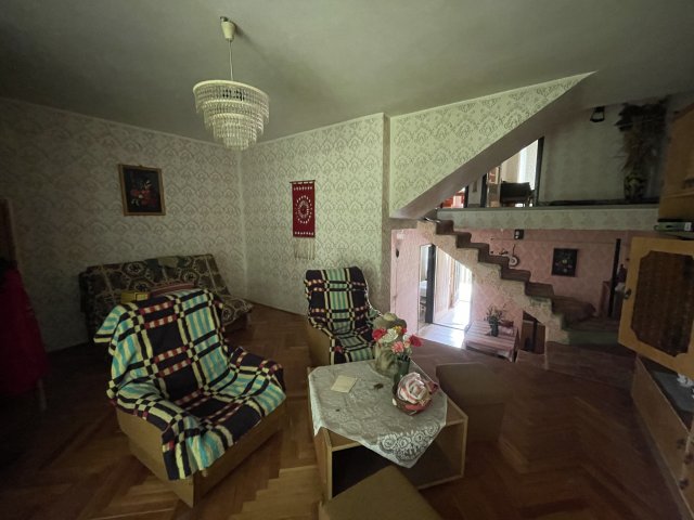 Eladó téglalakás, Gutorföldén 18 M Ft, 5 szobás