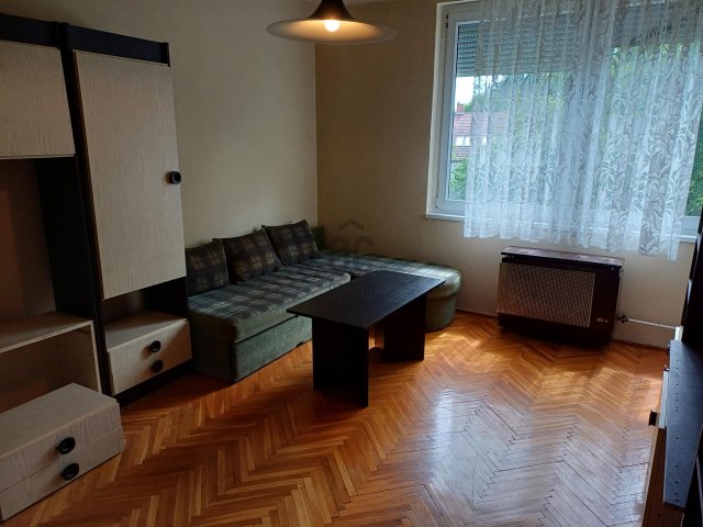 Kiadó téglalakás, albérlet, Kecskeméten 125 E Ft / hó