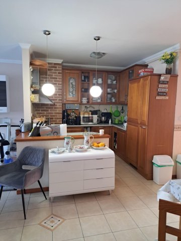 Kiadó téglalakás, albérlet, Debrecenben 300 E Ft / hó, 3 szobás