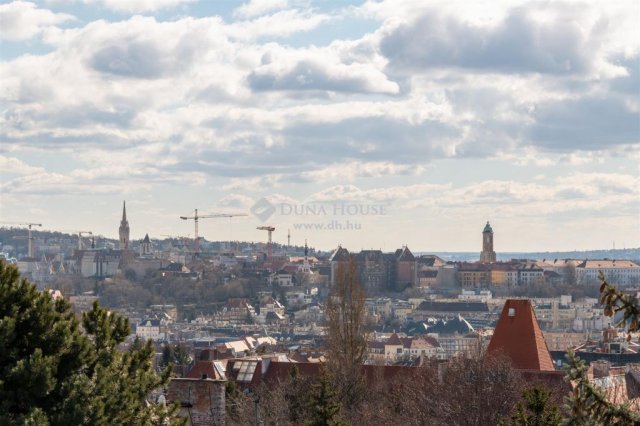 Eladó téglalakás, Budapesten, II. kerületben 125 M Ft