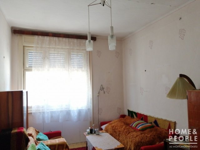 Eladó családi ház, Szegeden 39.5 M Ft, 3 szobás