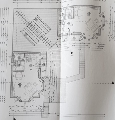 Eladó családi ház, Szigetszentmiklóson 90 M Ft, 8 szobás