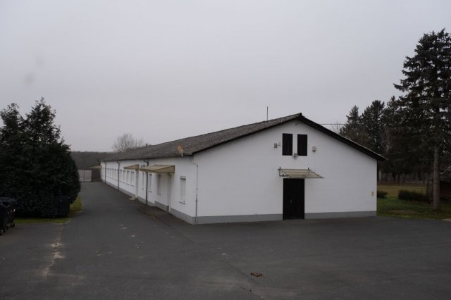 Eladó ipari ingatlan, Csehimindszenten 99 M Ft