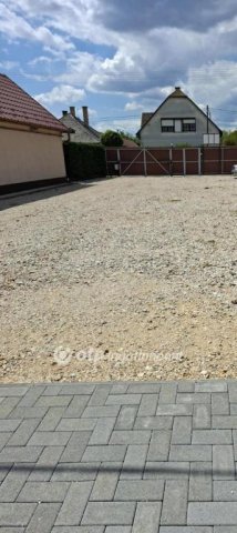 Eladó családi ház, Hajdúböszörményen 51 M Ft, 2 szobás