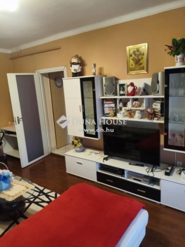 Eladó téglalakás, Budapesten, XXI. kerületben 62.99 M Ft