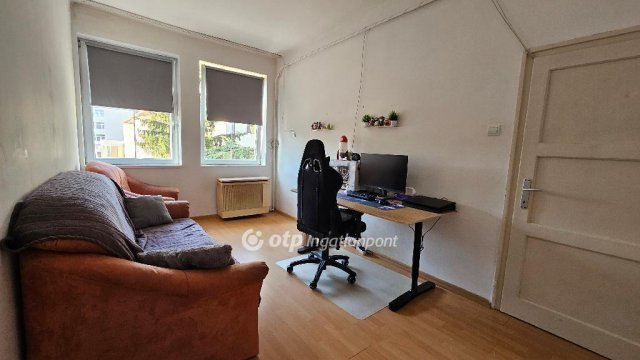 Eladó téglalakás, Egerben 55 M Ft, 2 szobás