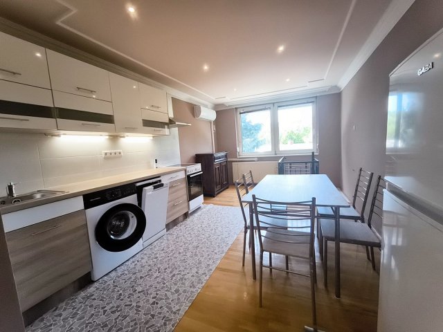 Kiadó téglalakás, albérlet, Győrött 240 E Ft / hó, 2+2 szobás