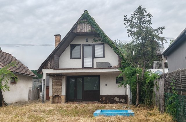 Eladó nyaraló, Szigetszentmiklóson 57.5 M Ft, 3 szobás