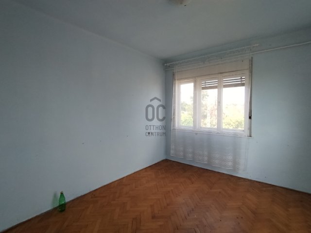 Eladó családi ház, Jászkarajenőn 25 M Ft, 4 szobás