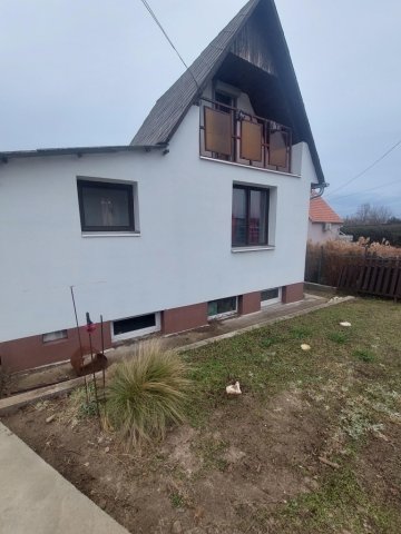 Eladó nyaraló, Kulcson 26 M Ft, 2 szobás / költözzbe.hu