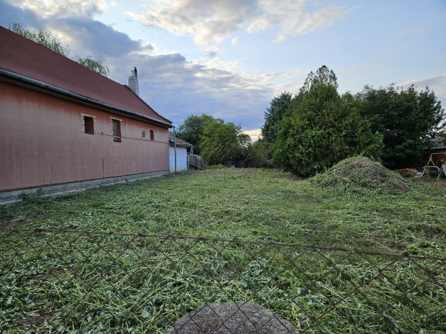 Eladó telek, Balatonfőkajáron 25 M Ft / költözzbe.hu