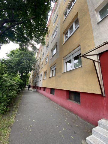 Eladó panellakás, Budapesten, III. kerületben 59.9 M Ft, 2 szobás