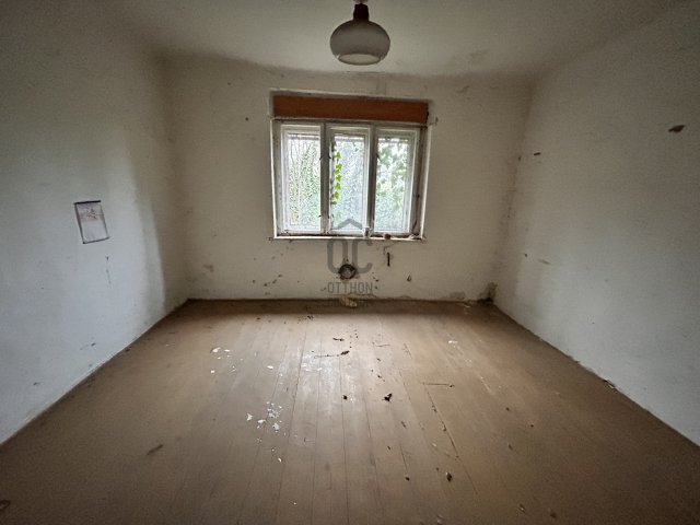 Eladó családi ház, Farmoson 15.9 M Ft, 3 szobás